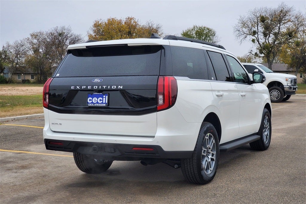 2025 Ford Expedition Active