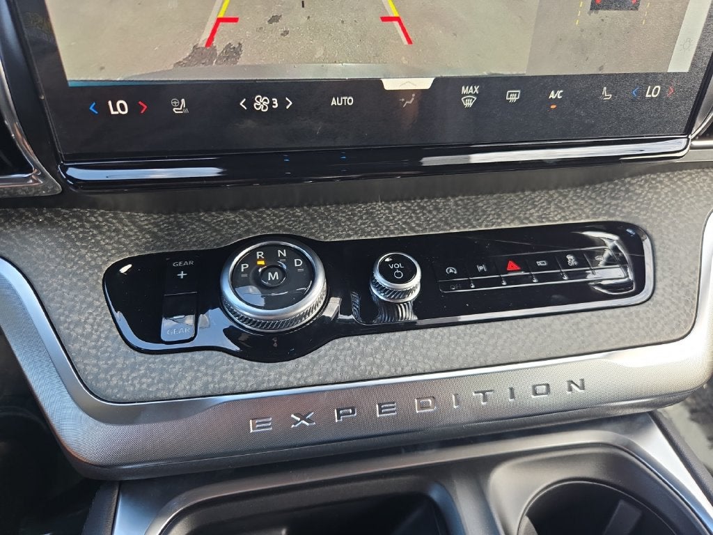 2027 Ford Expedition Tremor