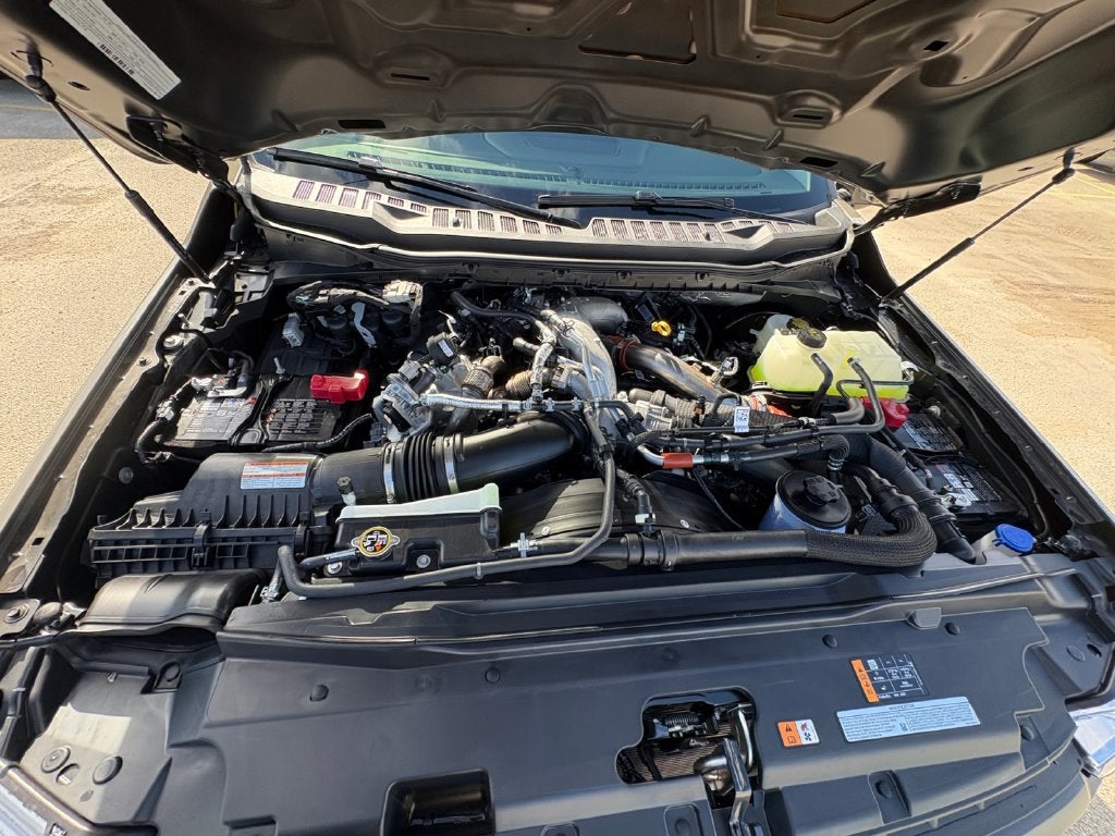 2027 Ford F-250SD XLT