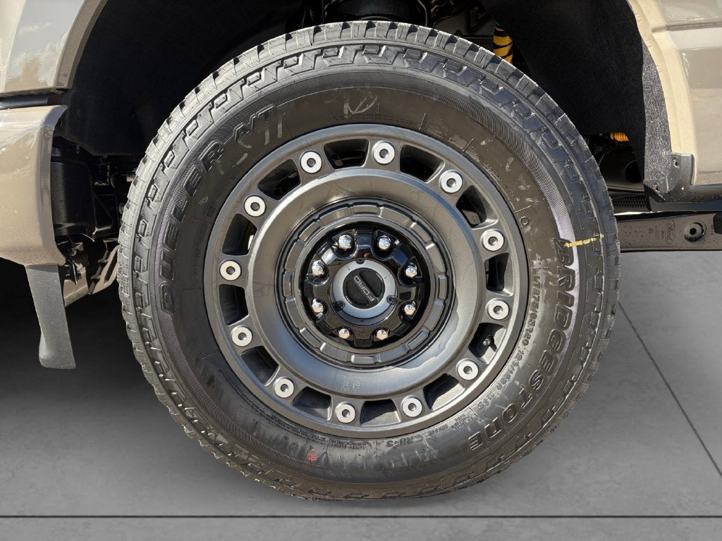 2027 Ford F-250SD XLT