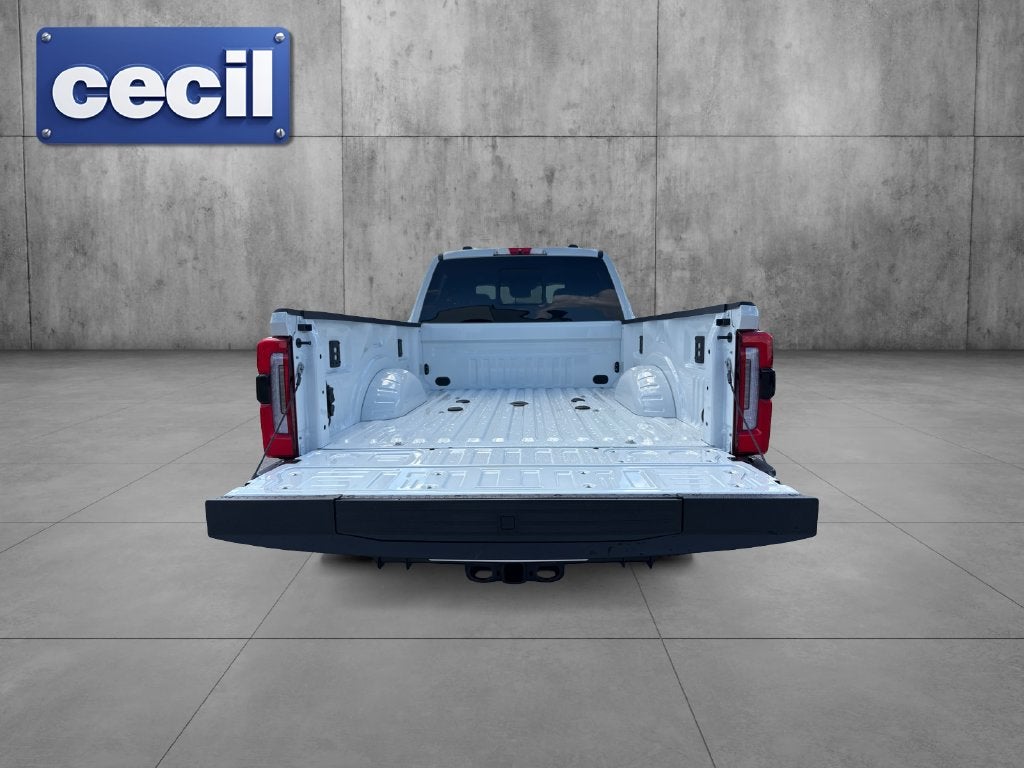 2027 Ford F-250SD Platinum