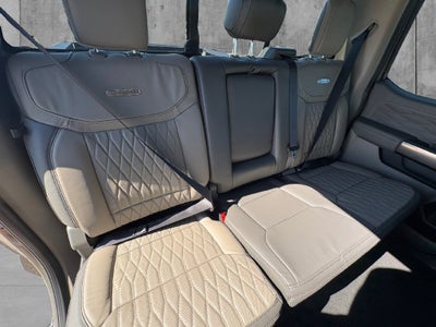2027 Ford F-250SD Platinum