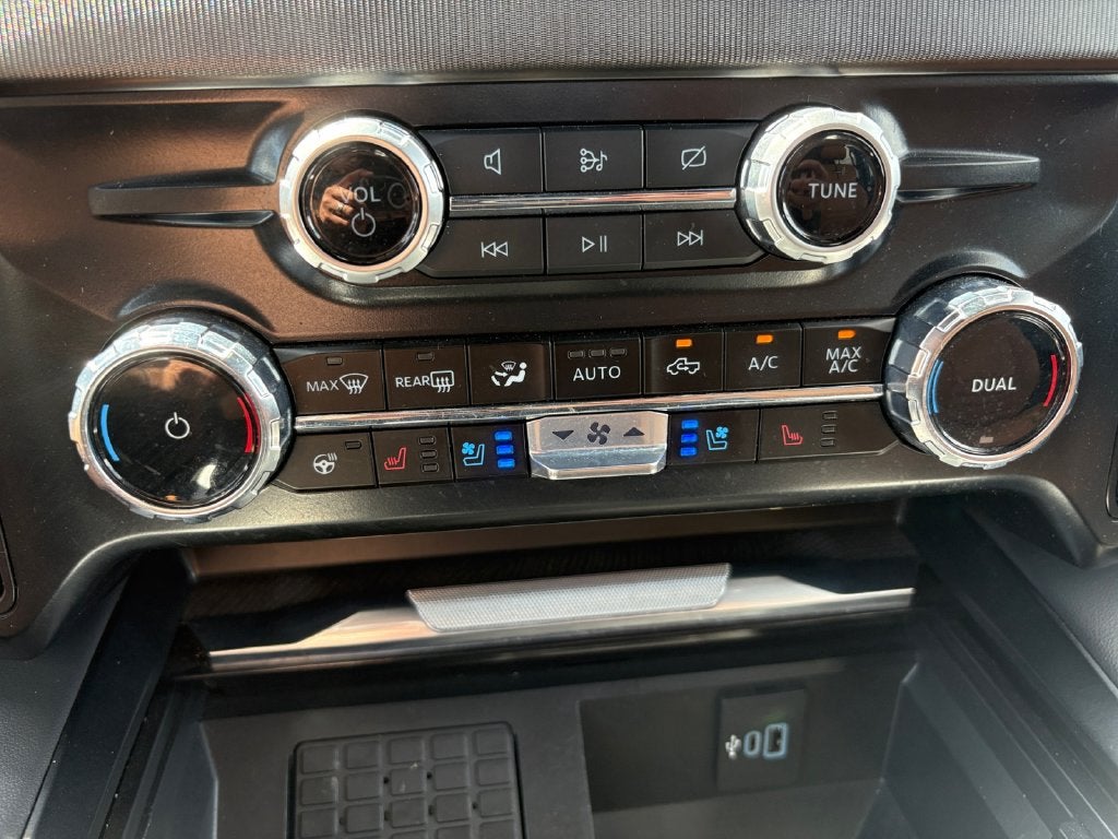 2024 Ford F-250SD Platinum