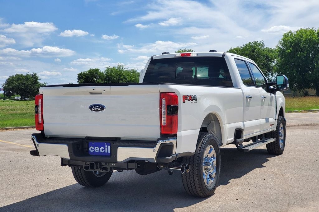 2026 Ford F-350SD Lariat