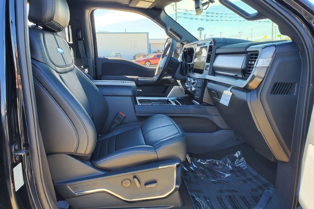 2026 Ford F-450SD Platinum DRW