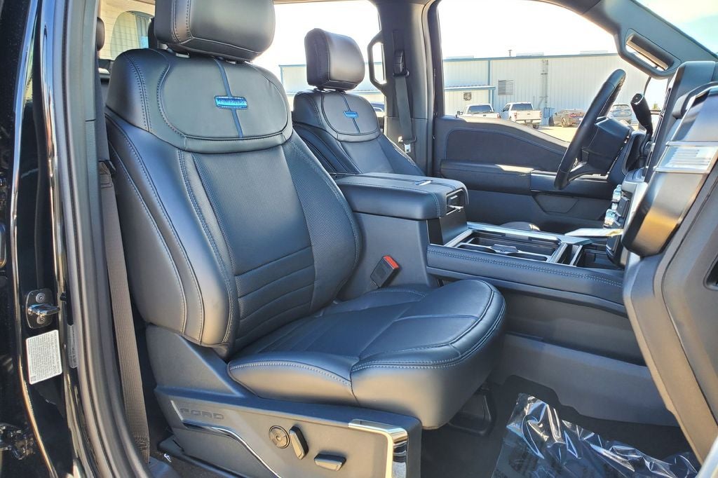 2026 Ford F-450SD Platinum DRW