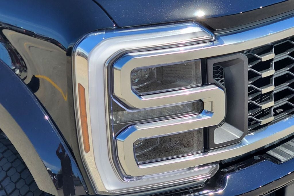 2026 Ford F-450SD Platinum DRW