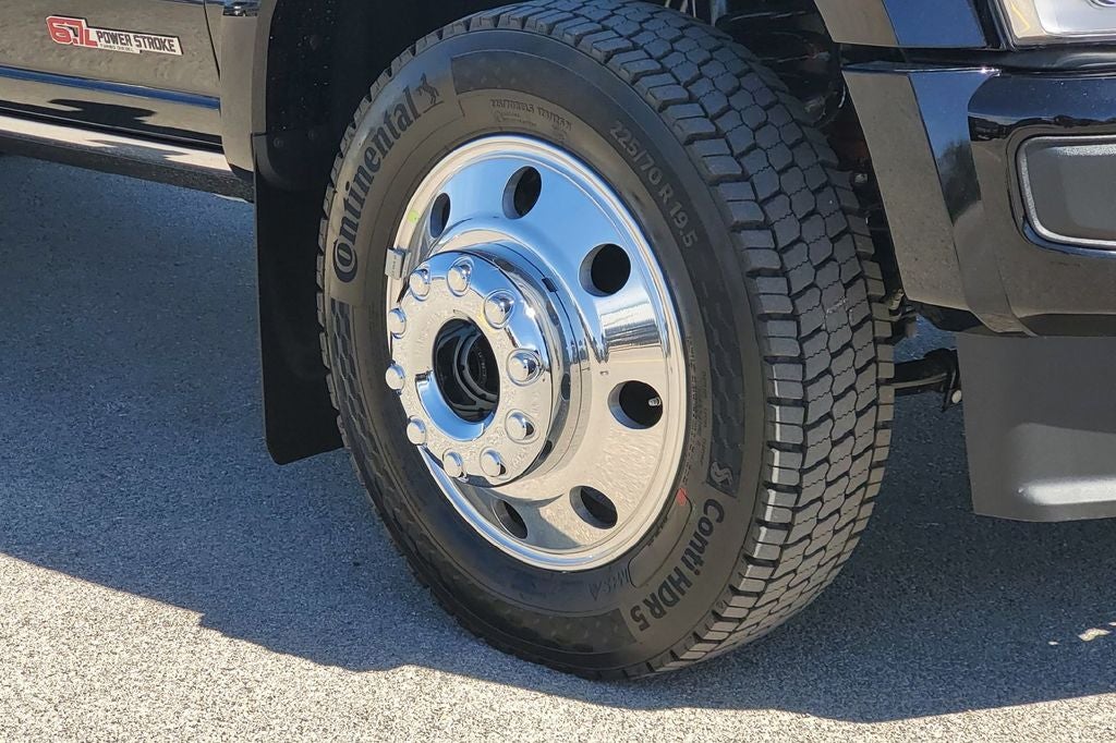 2026 Ford F-450SD Platinum DRW