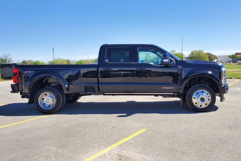 2026 Ford F-450SD Platinum DRW
