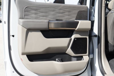 2026 Ford F-450SD Platinum DRW