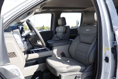 2026 Ford F-450SD Platinum DRW