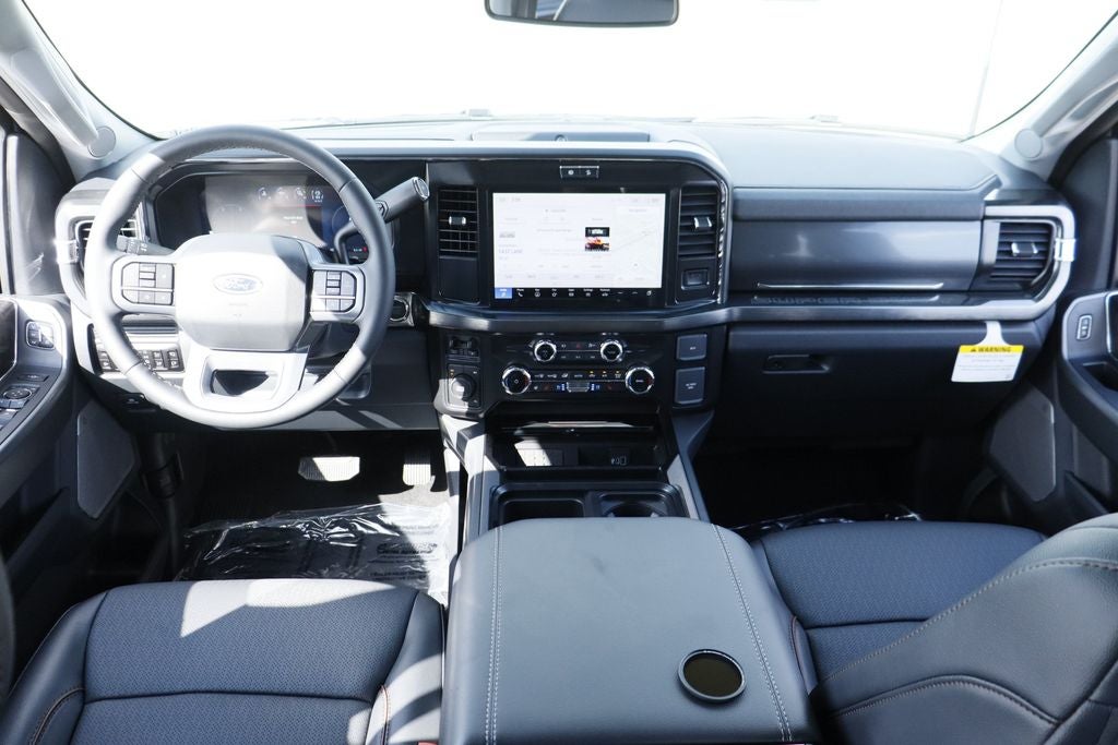 2026 Ford F-450SD Lariat DRW