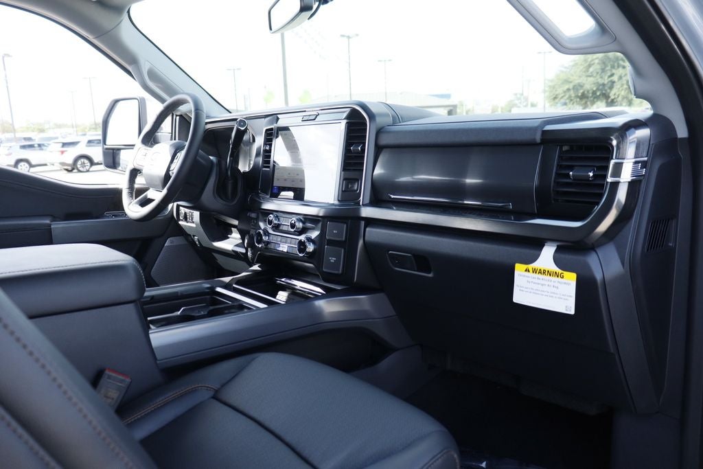 2026 Ford F-450SD Lariat DRW