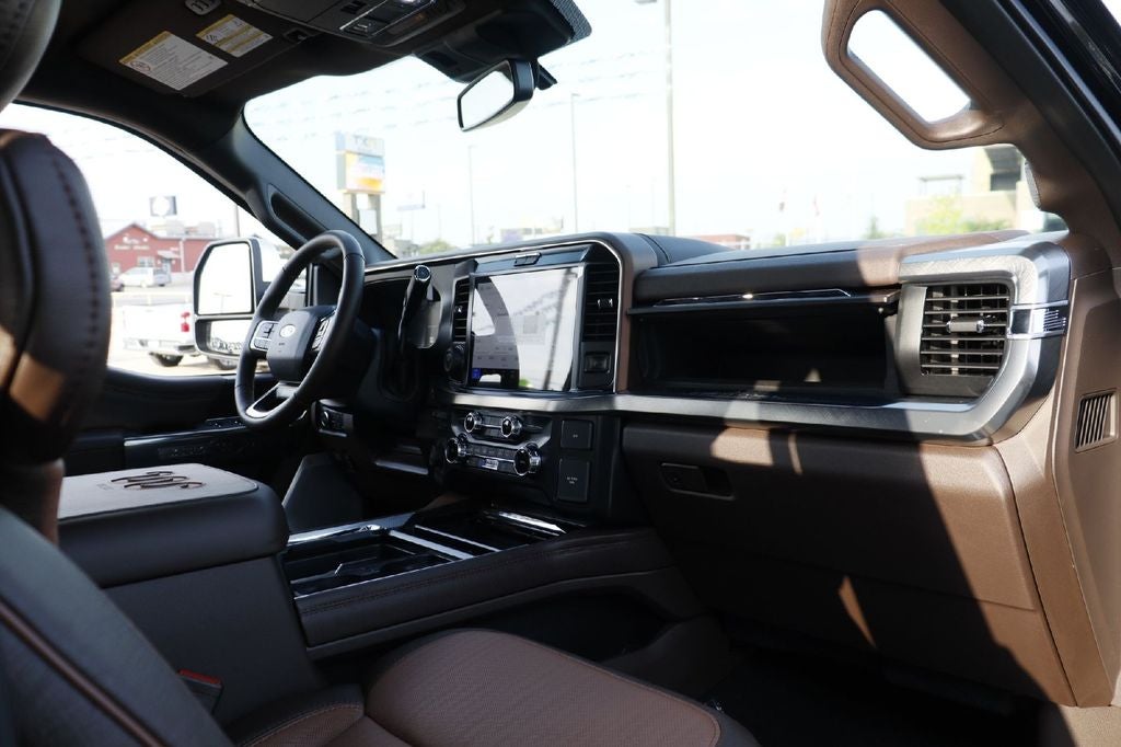 2026 Ford F-450SD King Ranch DRW