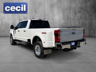 2027 Ford F-450SD Lariat DRW