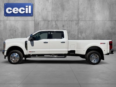 2027 Ford F-450SD Lariat DRW