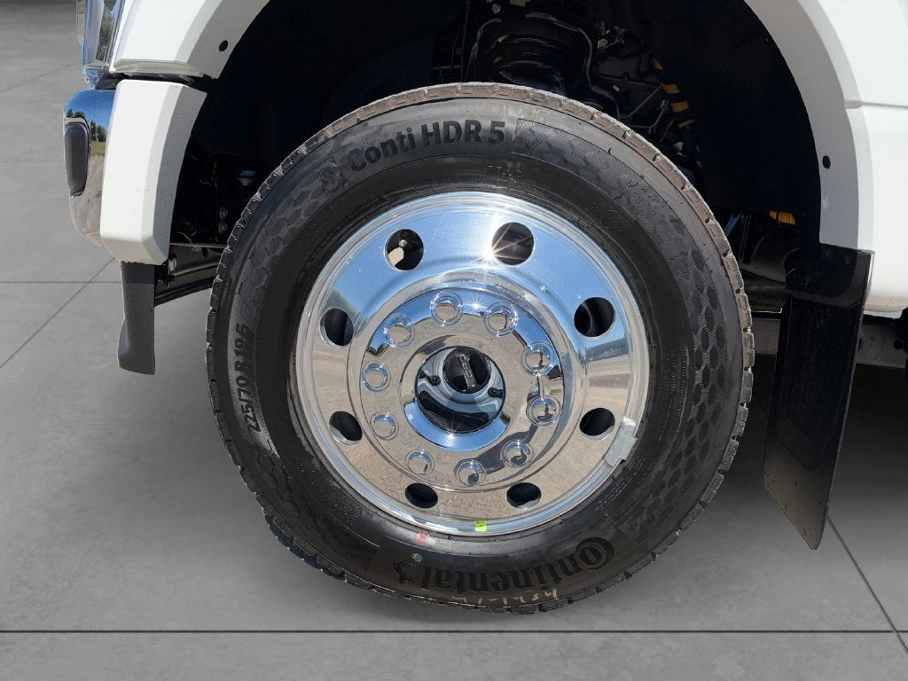2027 Ford F-450SD Lariat DRW