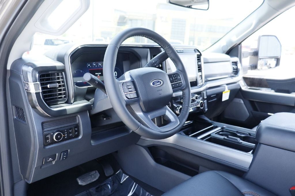 2026 Ford F-450SD Lariat DRW