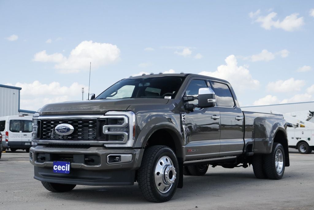2026 Ford F-450SD Platinum DRW