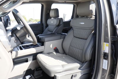 2026 Ford F-450SD Platinum DRW