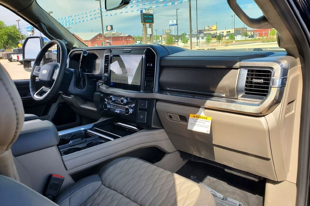 2026 Ford F-450SD Platinum DRW