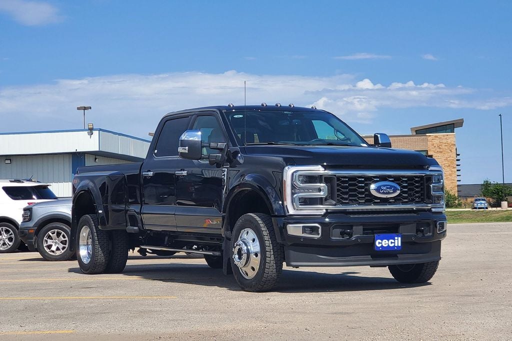 2026 Ford F-450SD Platinum DRW
