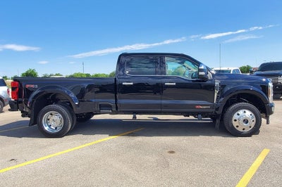 2026 Ford F-450SD Platinum DRW