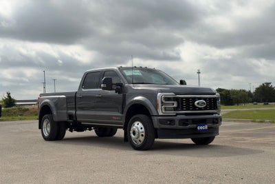 2026 Ford F-450SD Platinum DRW