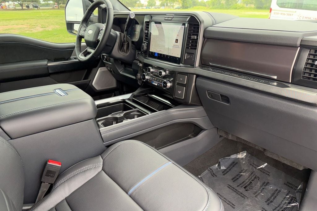 2026 Ford F-450SD Platinum DRW