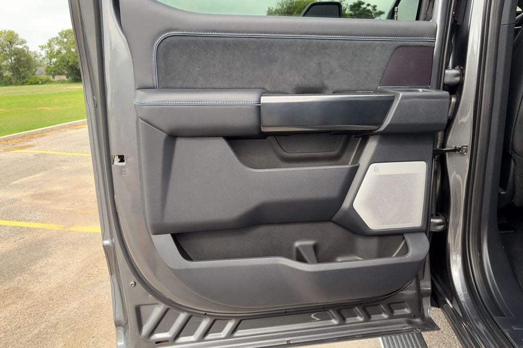 2026 Ford F-450SD Platinum DRW
