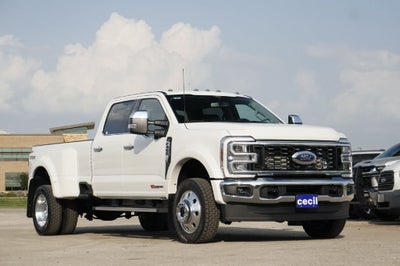 2026 Ford F-450SD Lariat DRW