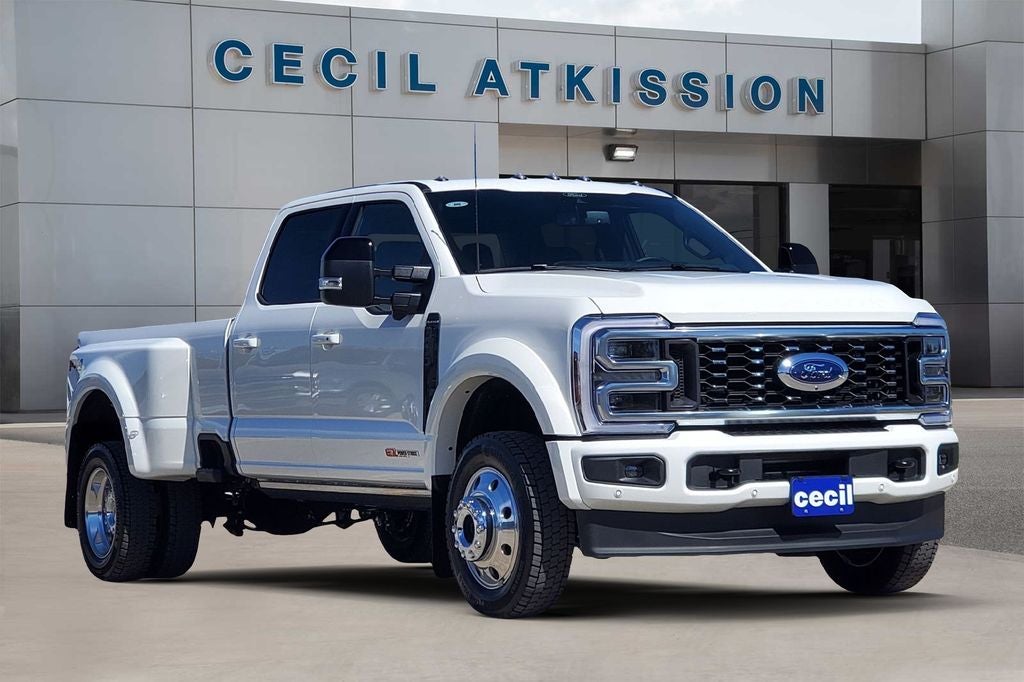 2026 Ford F-450SD Platinum DRW