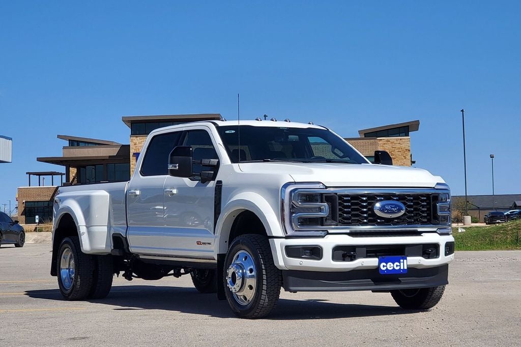 2026 Ford F-450SD Platinum DRW