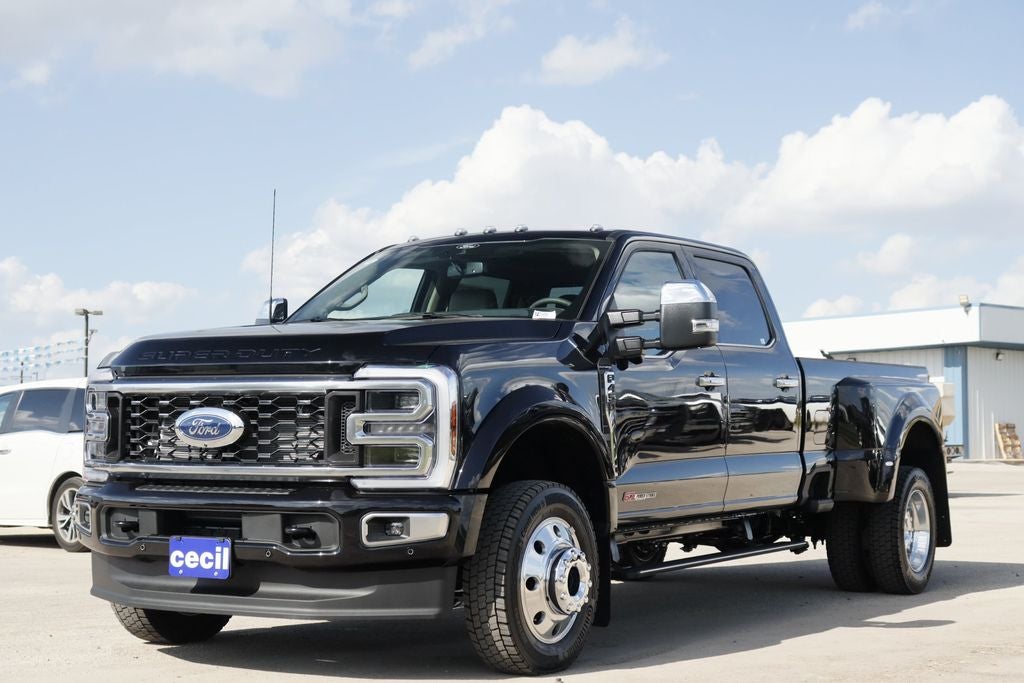 2026 Ford F-450SD Platinum DRW