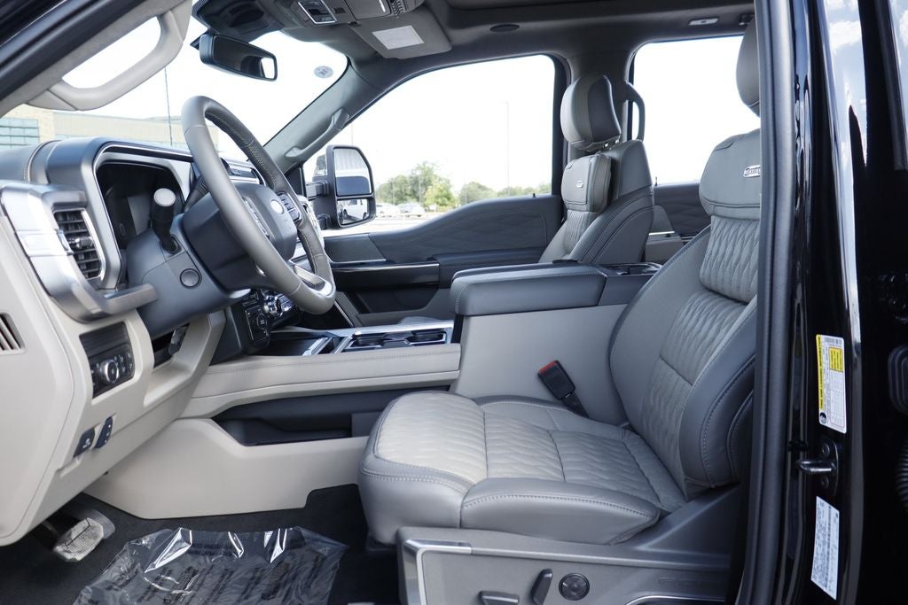 2026 Ford F-450SD Platinum DRW