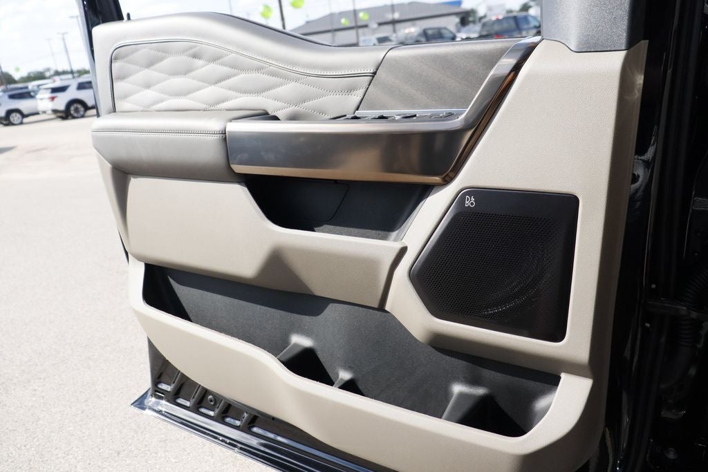 2026 Ford F-450SD Platinum DRW