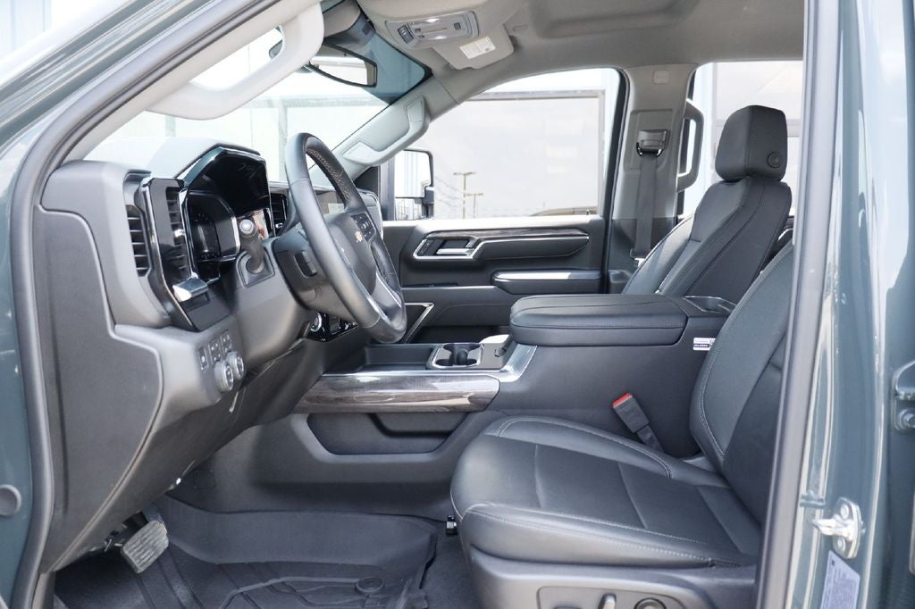 2026 Chevrolet Silverado 3500HD LTZ