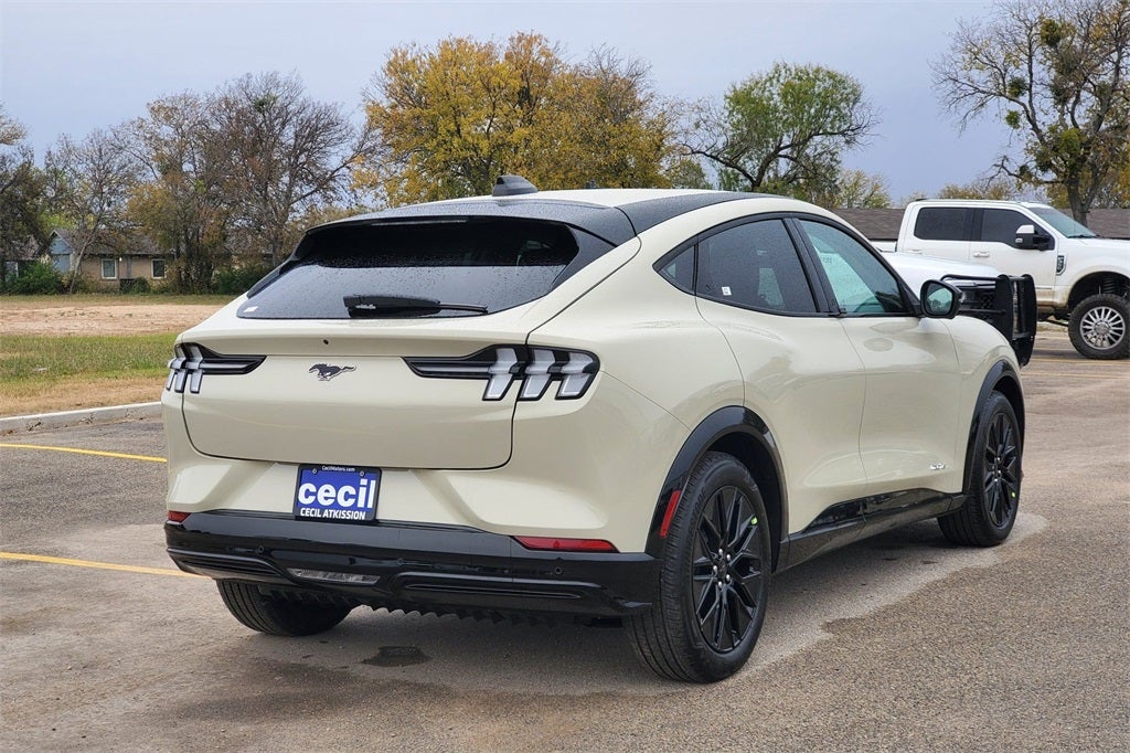 2025 Ford Mustang Mach-E Premium