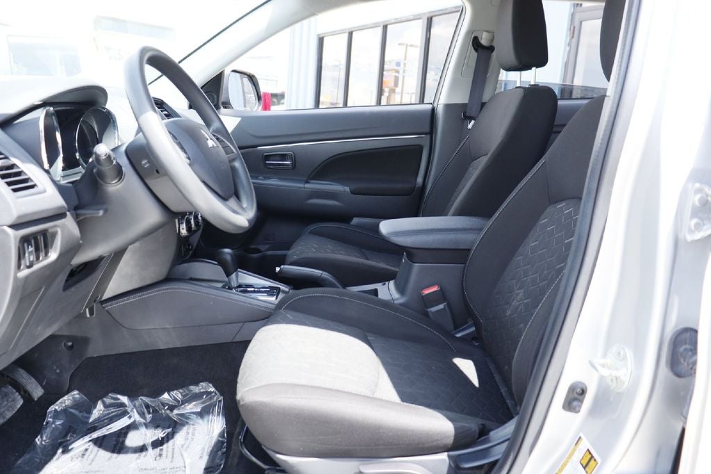 2024 Mitsubishi Outlander Sport Base