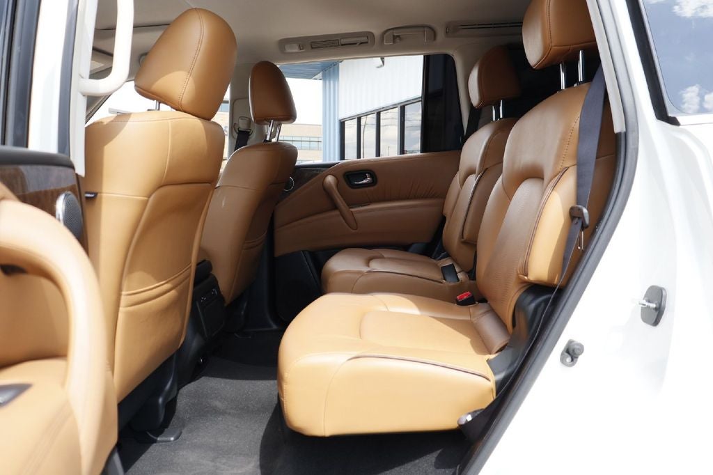 2017 INFINITI QX80 Signature Edition