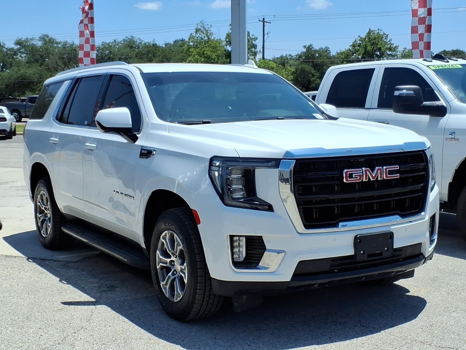 2023 GMC Yukon SLE