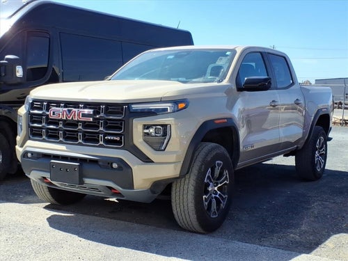 2023 GMC Canyon 4WD AT4