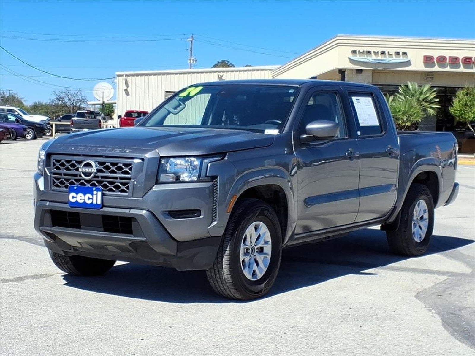 2024 Nissan Frontier SV