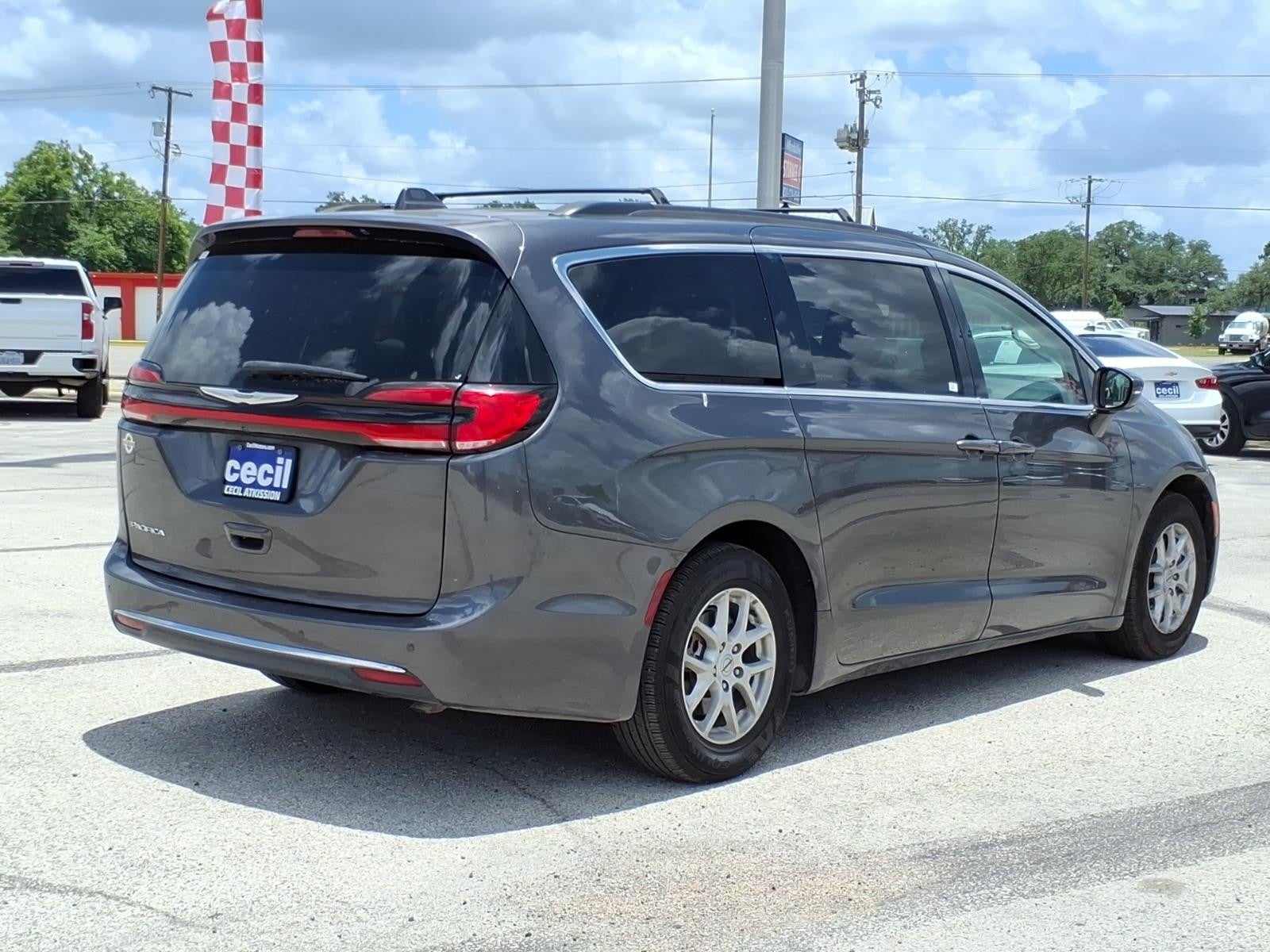 2022 Chrysler Pacifica Touring L