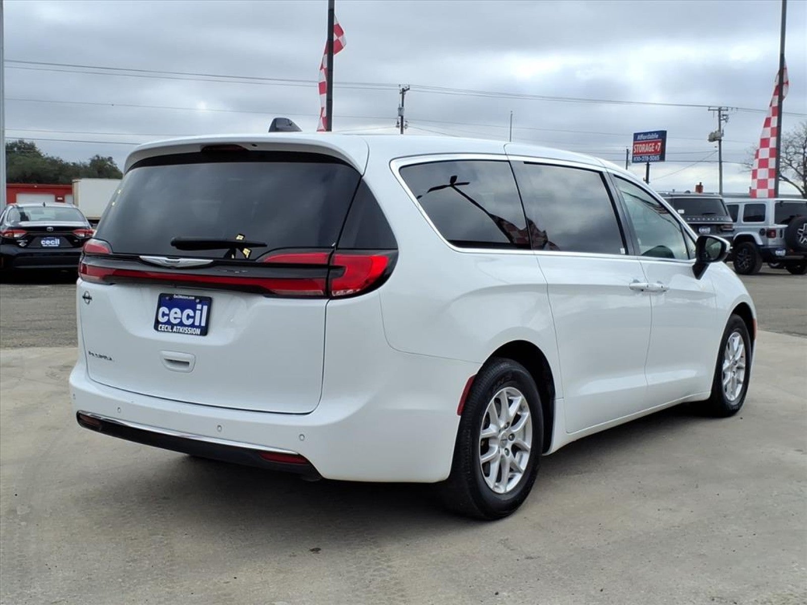 2023 Chrysler Pacifica Touring L