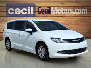 2023 Chrysler Voyager (fleet-only) LX