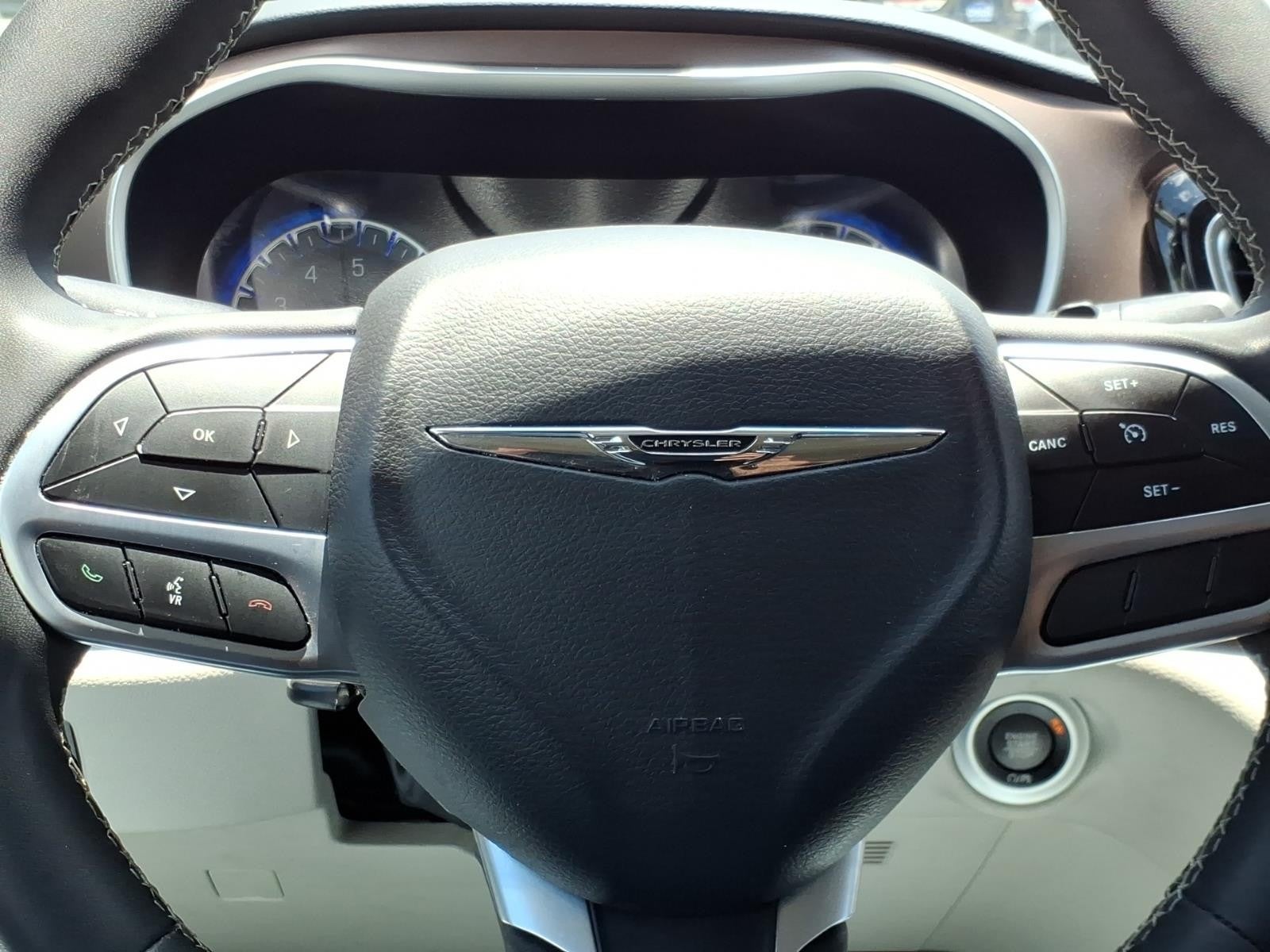2023 Chrysler Voyager (fleet-only) LX