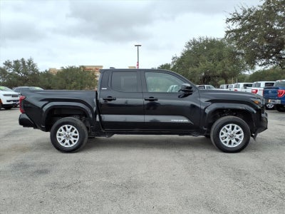 2024 Toyota Tacoma 4WD SR5