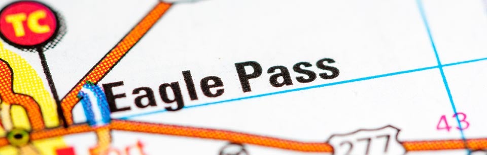 Cecil Del Rio Serves Eagle Pass